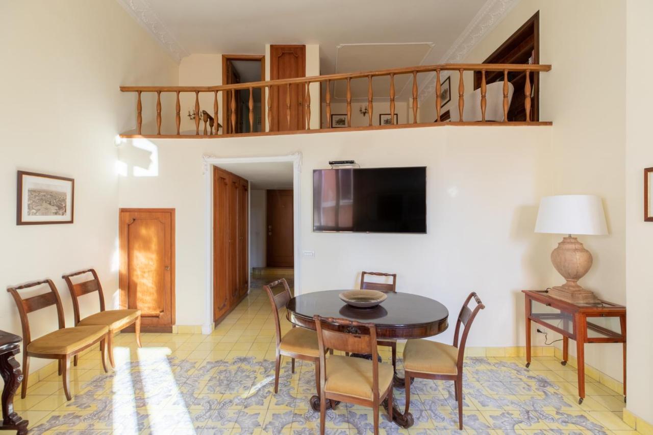 Iflat Campo De Fiori Cozy Flat Apartment Rome Bagian luar foto