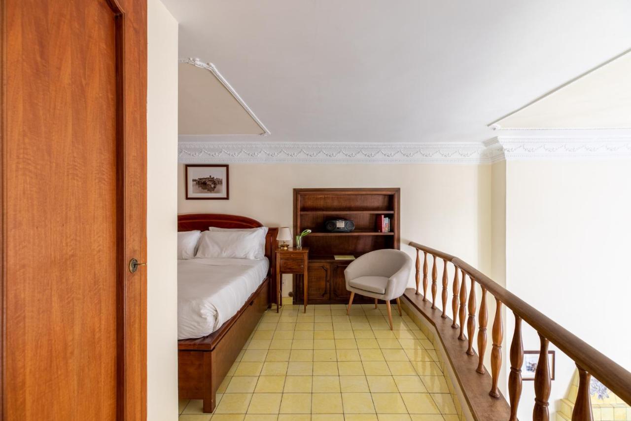 Iflat Campo De Fiori Cozy Flat Apartment Rome Bagian luar foto