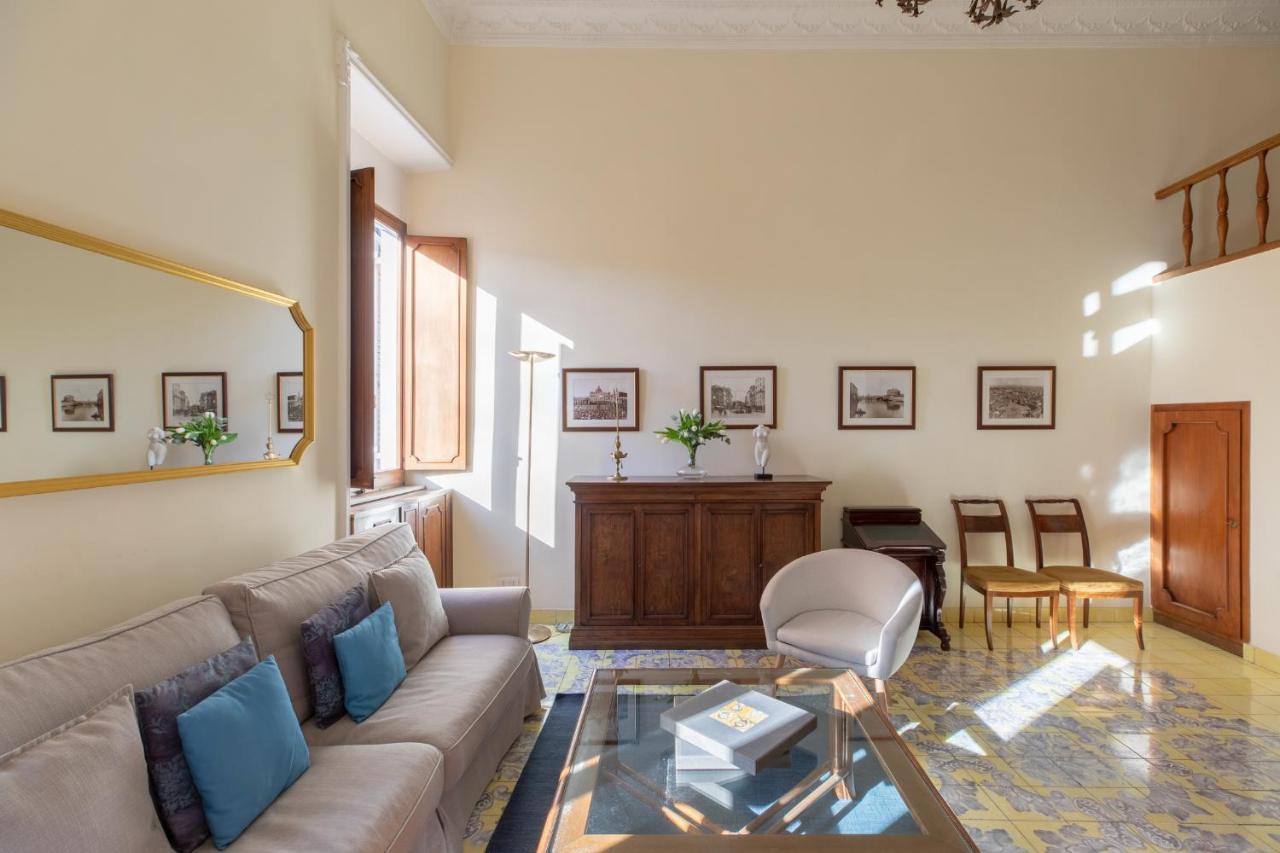 Iflat Campo De Fiori Cozy Flat Apartment Rome Bagian luar foto